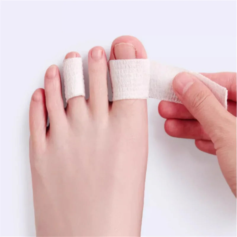 3 Rolls Foot Abrasion Sticker Toe Finger High Heels Anti-wear Protector Pain Relief Foot Care Bandage Calluses Corn Care Patch