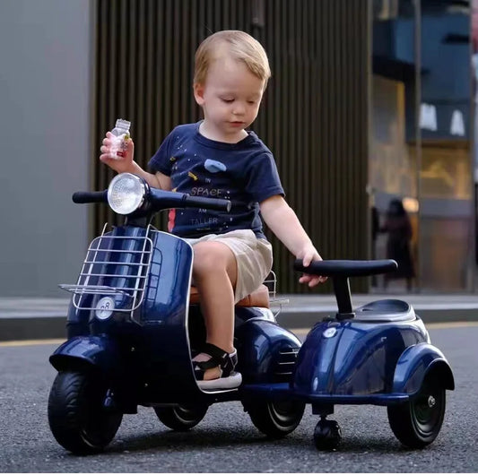 Children's Electric Car Boys and Girls Baby Tricycle Rechargeable Remote Control Toy Music Double Children's Electric Motorcycle