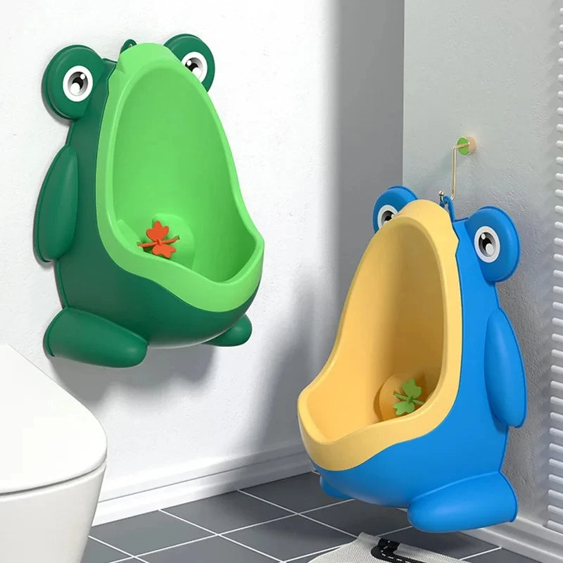 Little Frog Baby Urinal Boys wall-mounted urinal Frog shape Boys standing urinal Toilet training urinal